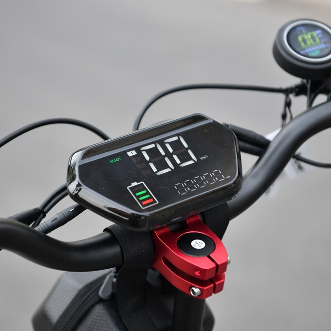 Terénna elektrická kolobežka AERIUM H5600 čierna