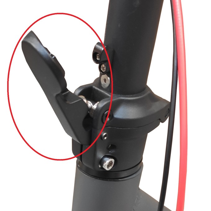 Náhradná páka skladacieho mechanizmu pre kolobežku AERIUM T350, AOVO PRO Náhradná páka skladacieho mechanizmu pre kolobežku AERIUM T350, AOVO PRO